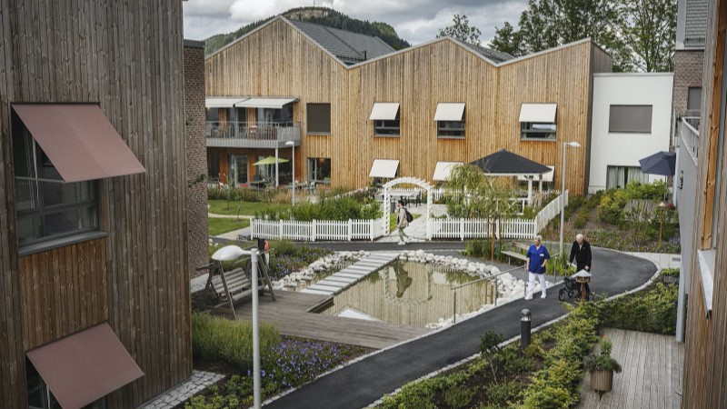 Se mer fra Bjørbekk & Lindheim Se mer fra Bjørbekk & Lindheim